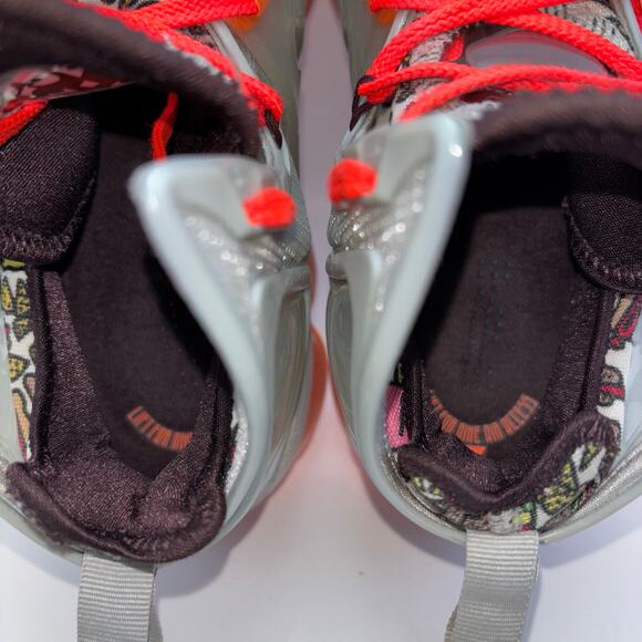 NIKE LEBRON 19 “Fast Food” Basketball Shoes Mens Size 9 - Picture 9 of 12